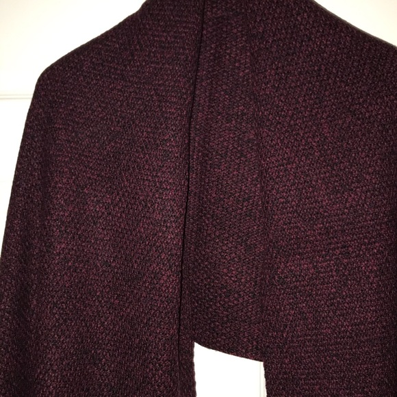 BARNEYS NEW YORK SCARF WRAP TEXTURED WEAVE - Picture 1 of 5